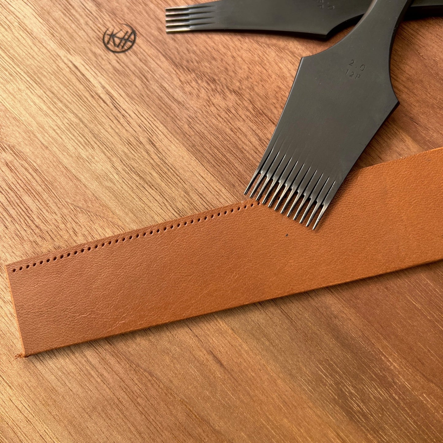 Artemis Pricking Irons 2.0mm - JunLinLeather