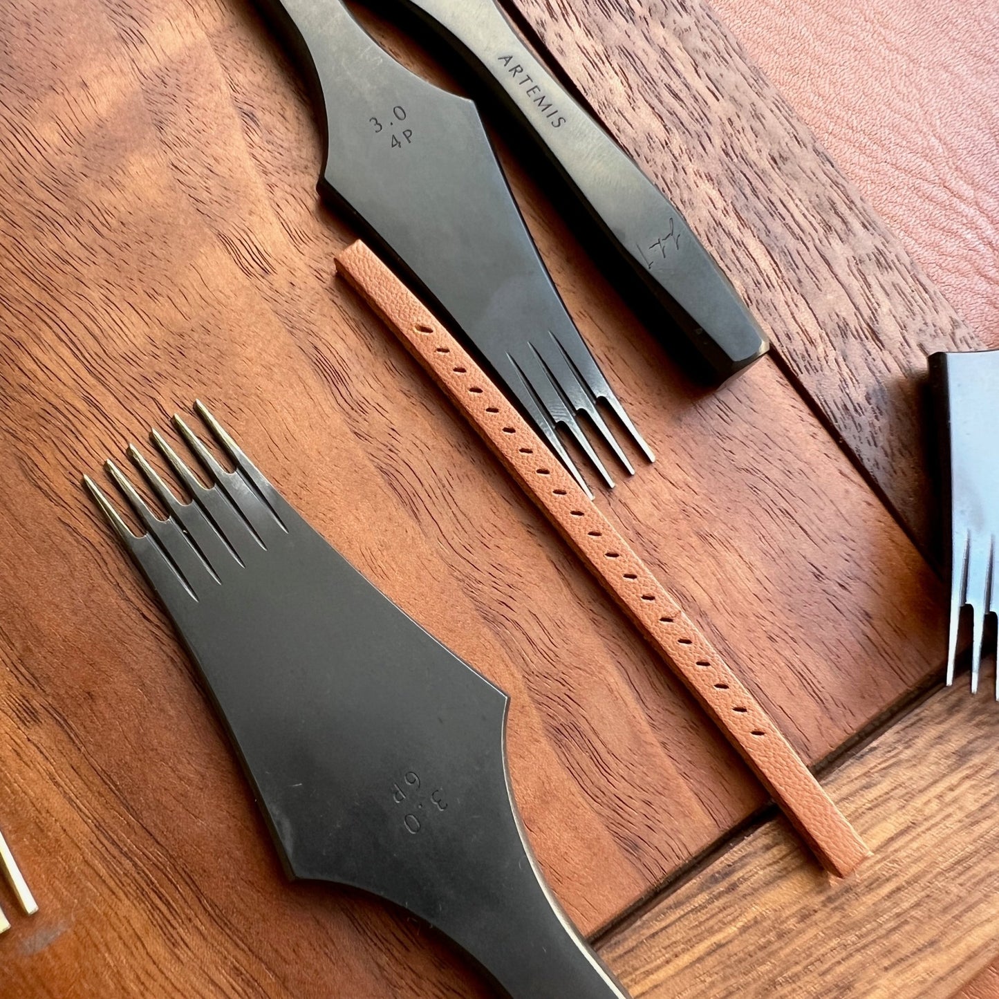 Artemis Pricking Irons 3.0mm - JunLinLeather