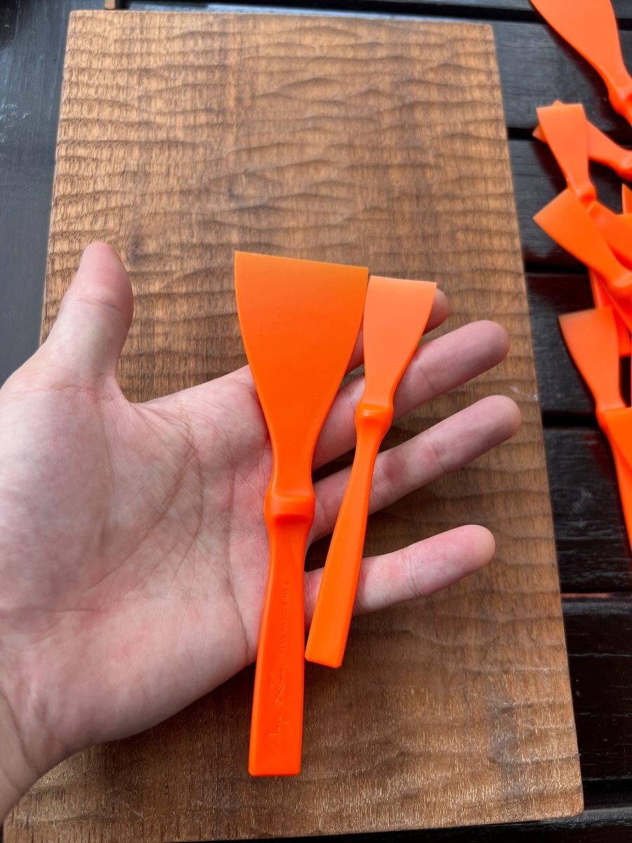 Amy Roke Glue Spreader-JunLinLeather