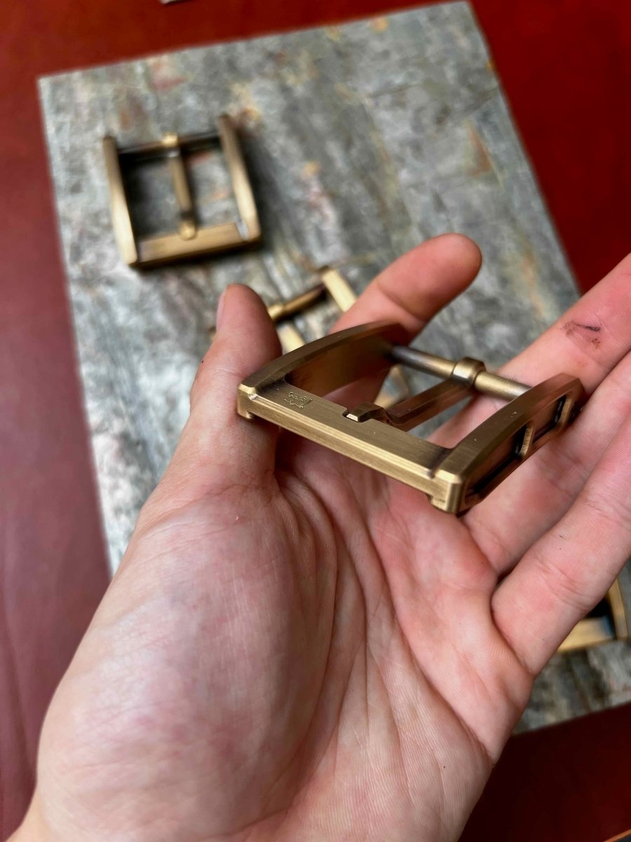 Brass Belt Buckle - Type A - JunLinLeather