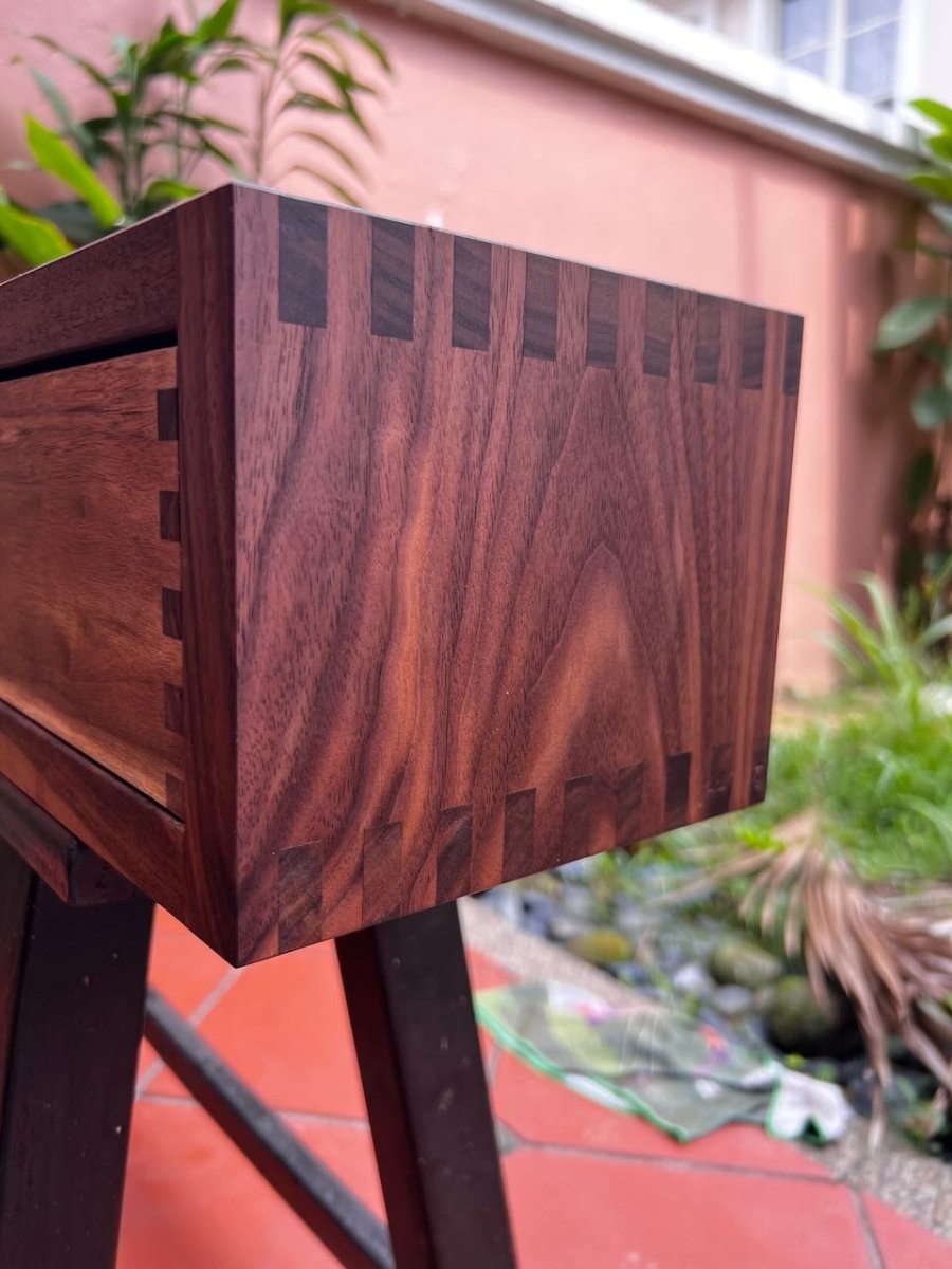 Chest of Drawers - JunLinLeather
