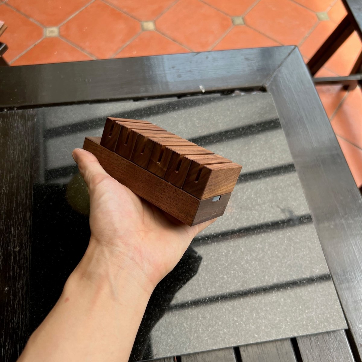Small Edge Painting Rack-JunLinLeather