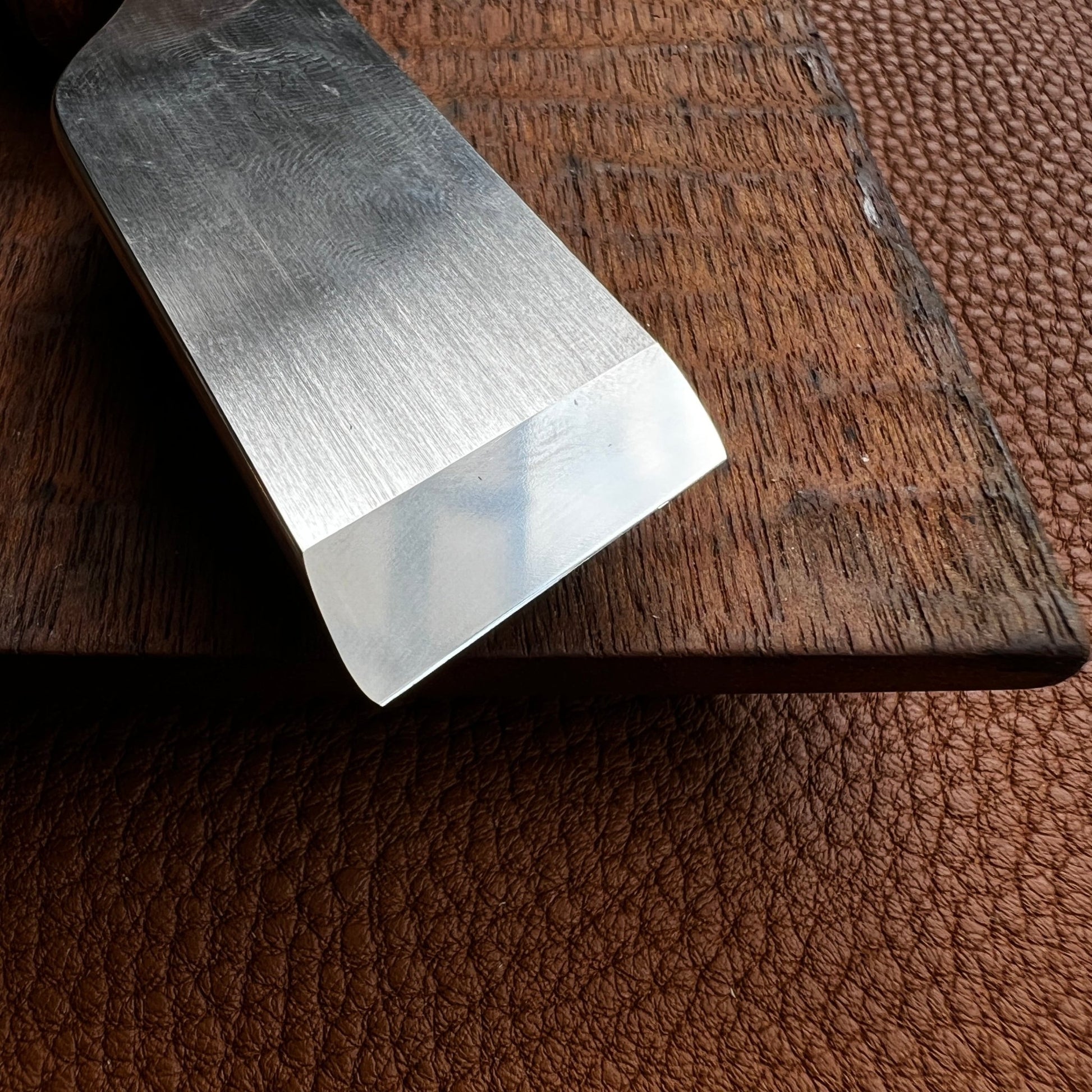 Journey Skiver - Amboyna Burl (28mm) - JunLinLeather