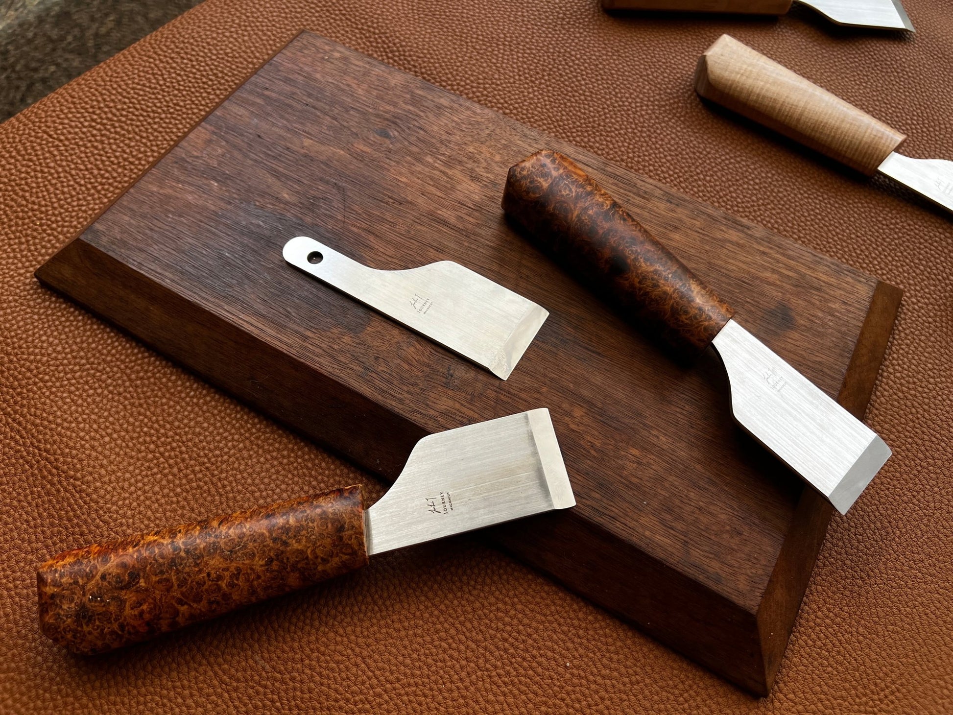 Journey Skiver - Amboyna Burl (36mm) - JunLinLeather