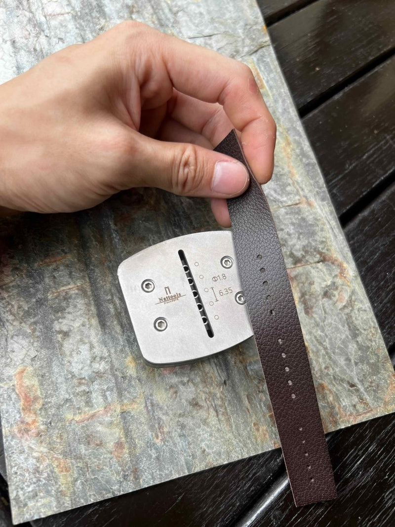 NatTools Watch Strap Self Centering Hole Punch - JunLinLeather