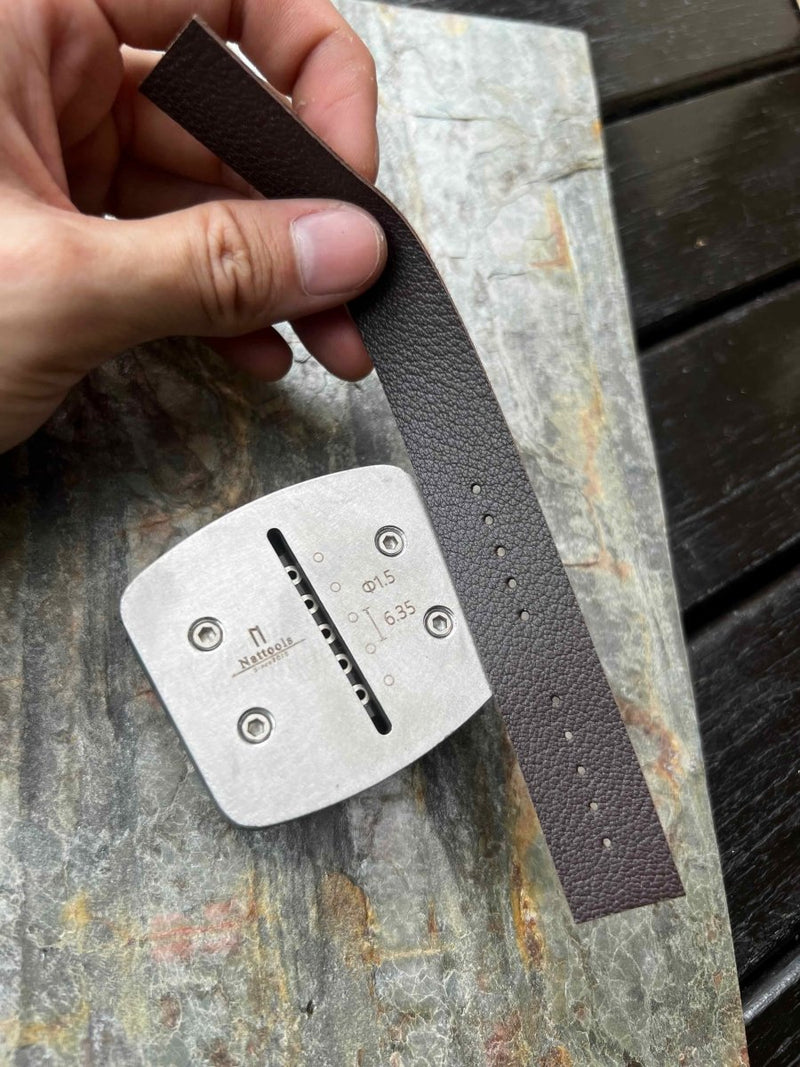 NatTools Watch Strap Self Centering Hole Punch - JunLinLeather