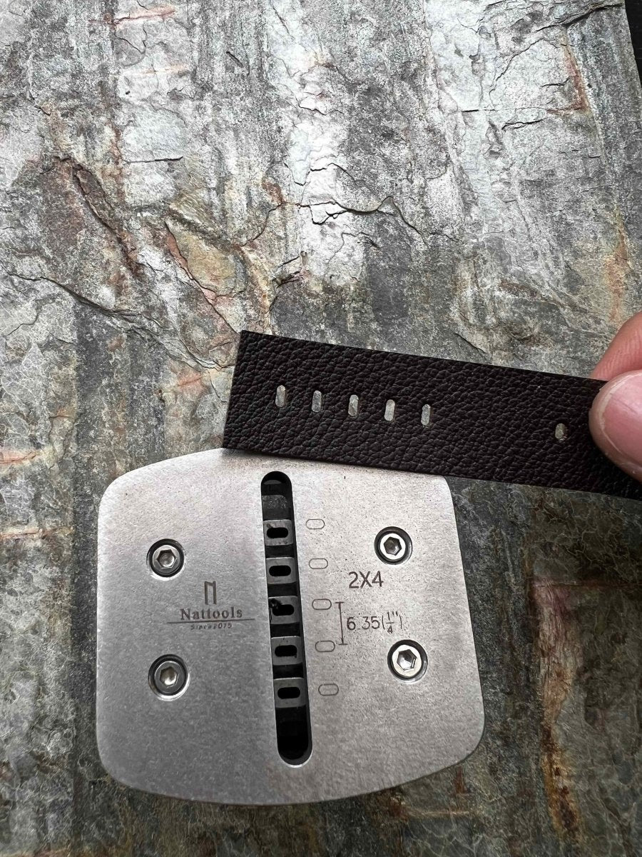 Watch strap outlet hole punch