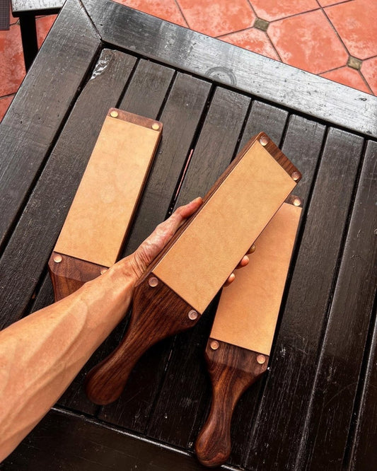 Walnut Tochigi Vegtanned Leather Paddle Strop - JunLinLeather